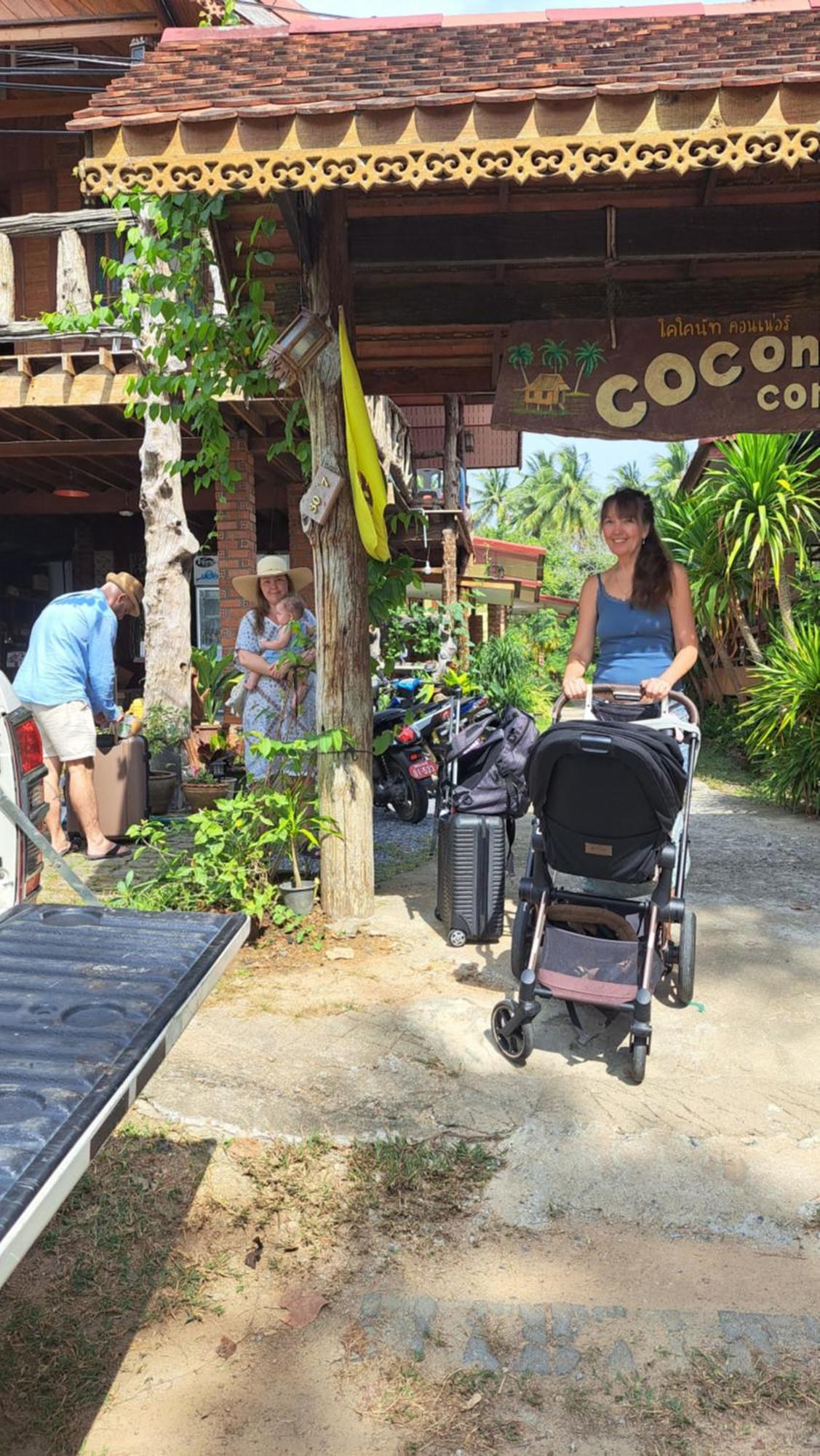 ヤオノイ島 Coconut Cornerヴィラ 部屋 写真
