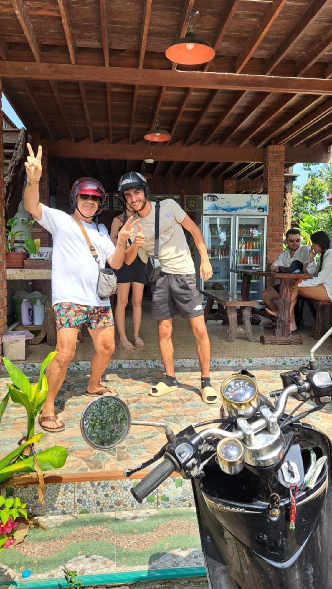 ヤオノイ島 Coconut Cornerヴィラ エクステリア 写真